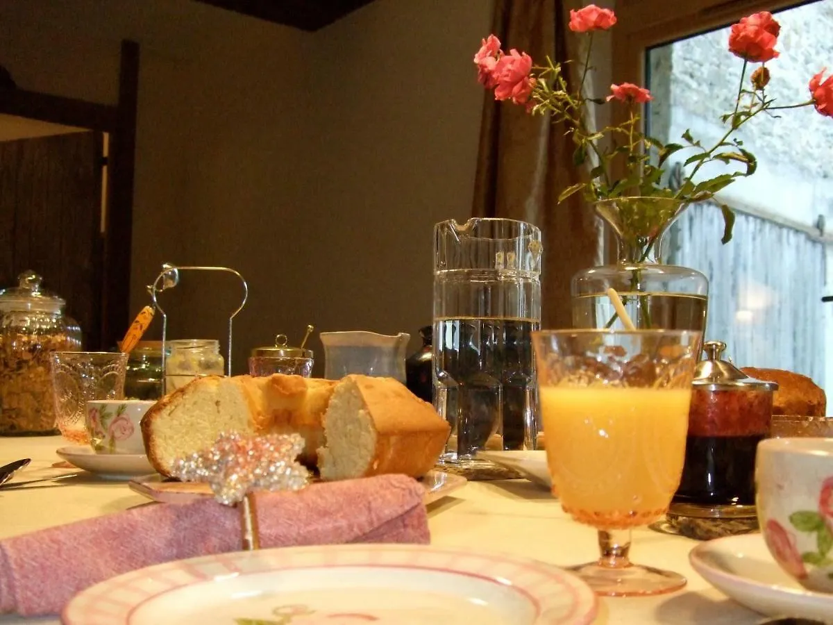 Colombies Moulin De Limayrac 3*,  צרפת